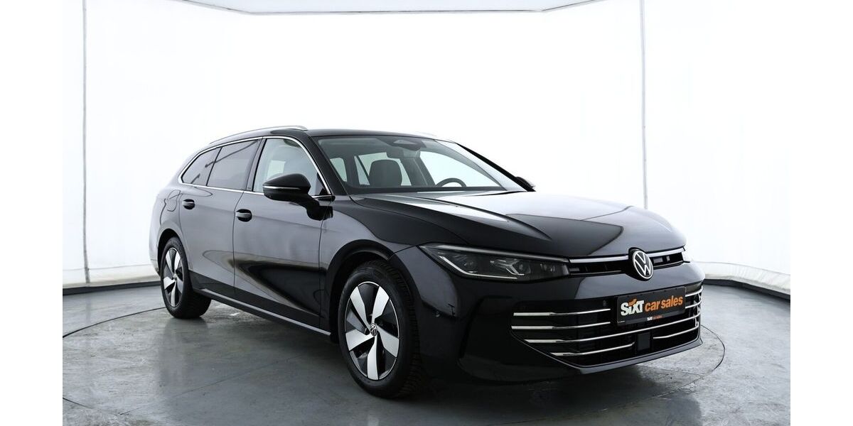 VW Passat 32.004 km 33.880 &euro; Garching 85748