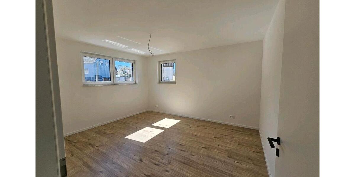 Erdgeschoßwohnung Schönenberg-Kübelberg Kübelberg - 2 Zimmer, 75 m&sup2;, 269.999&euro; | Angebot:27287448