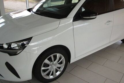 Opel Corsa 15.530 km 14.785 &euro; Artern 06556