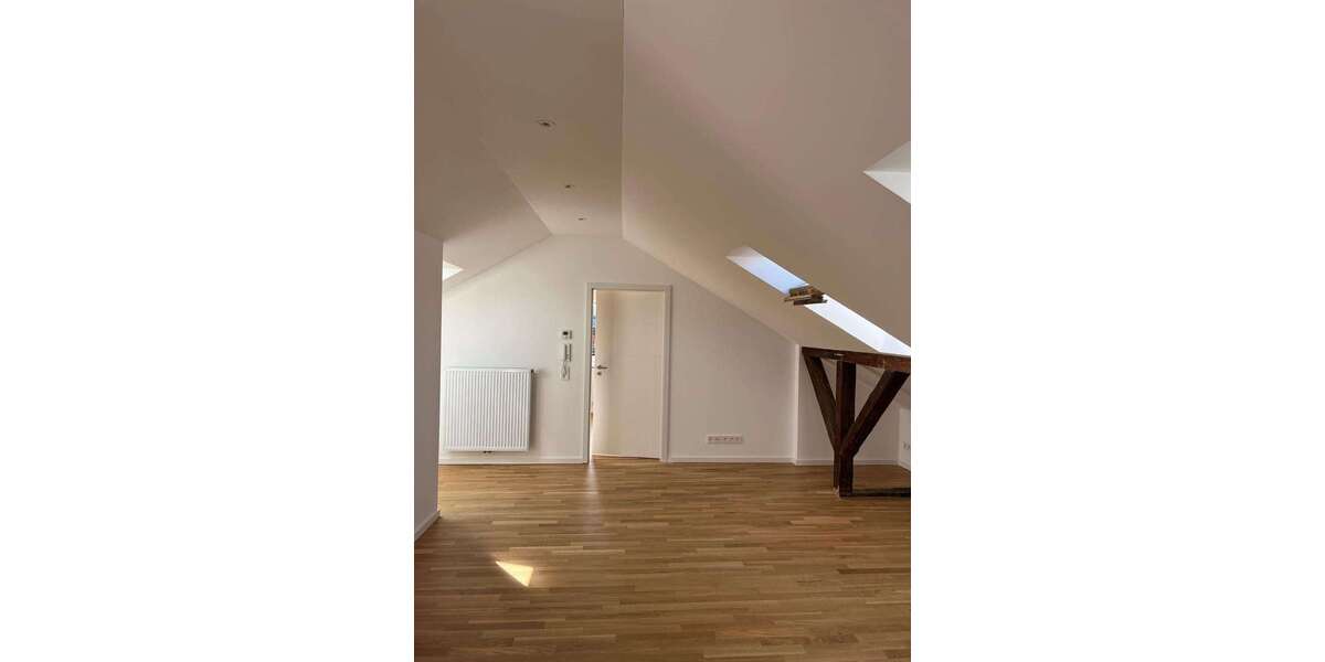 Etagenwohnung Stuttgart Bad Cannstatt - 2 Zimmer, 60 m&sup2;, 1.300&euro; | Angebot:27117712