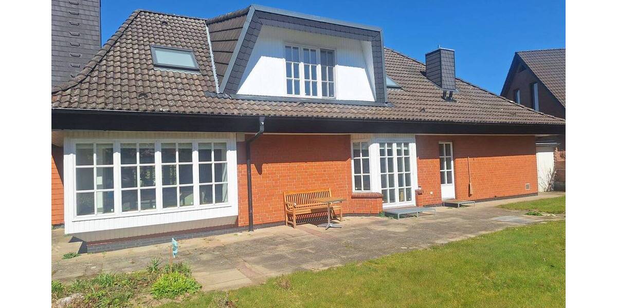 Einfamilienhaus Bad Oldesloe - 5 Zimmer, 180 m&sup2;, 1.655&euro; | Angebot:26417352