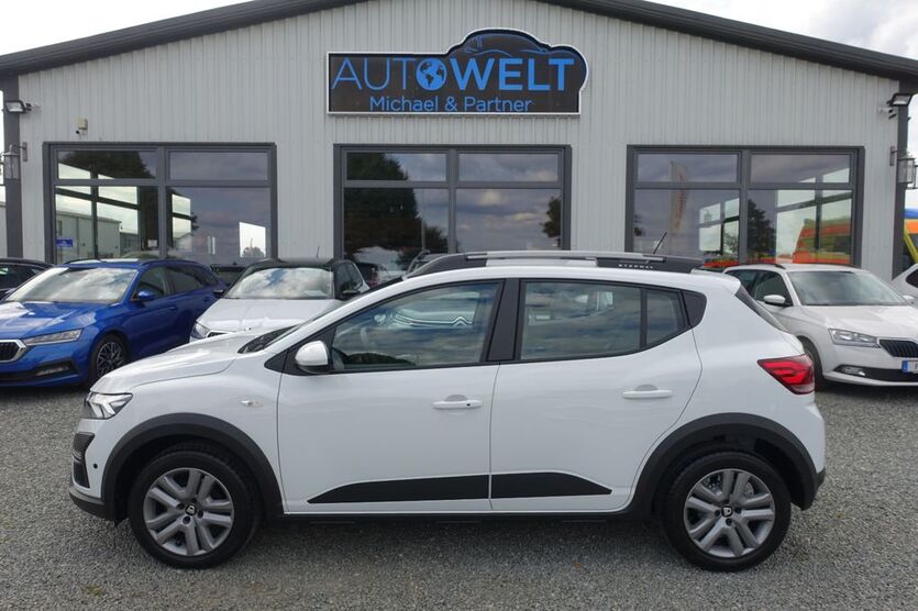 Dacia Sandero 76.528 km 14.480 € Beckdorf 21643
