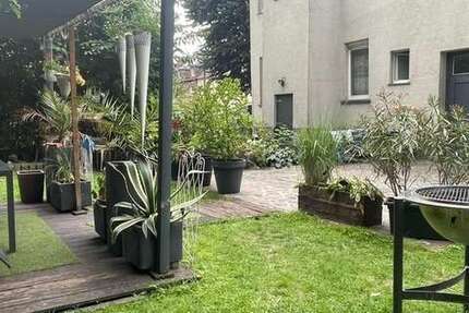 Haus zum Kaufen in Gelsenkirchen 225.000 € 345 m² 14.5 zimmer