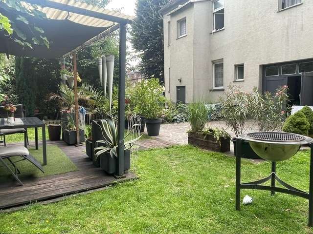 Haus zum Kaufen in Gelsenkirchen 225.000 € 345 m² 14.5 zimmer