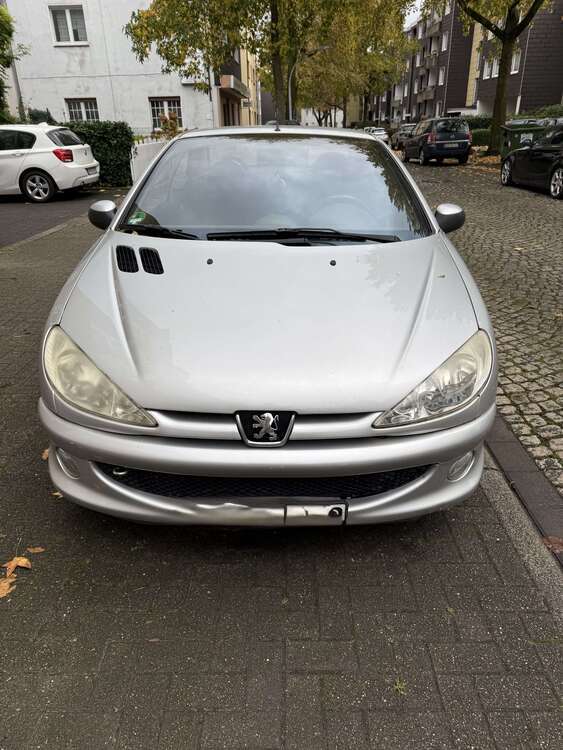 Peugeot 206 184.694 km 1.500 € Herne 44623