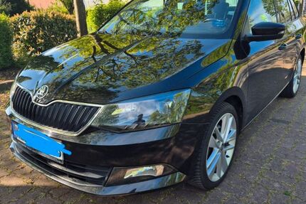Skoda Fabia 74.845 km 11.700 &euro; Kevelaer 47623