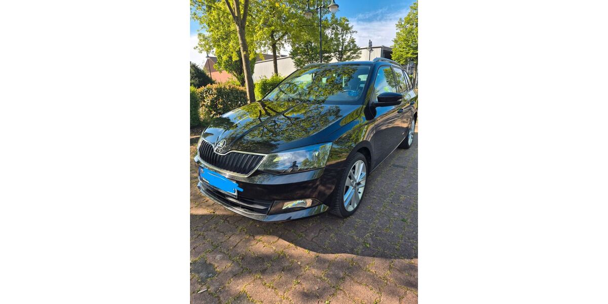 Skoda Fabia 74.845 km 11.700 &euro; Kevelaer 47623