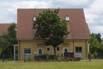 Haus Hönow Hönow - 4 Zimmer, 103 m&sup2;, 1.750&euro; | Angebot:26837109