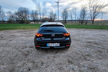 Mazda 3 115.000 km 21.500 € Panketal 16341