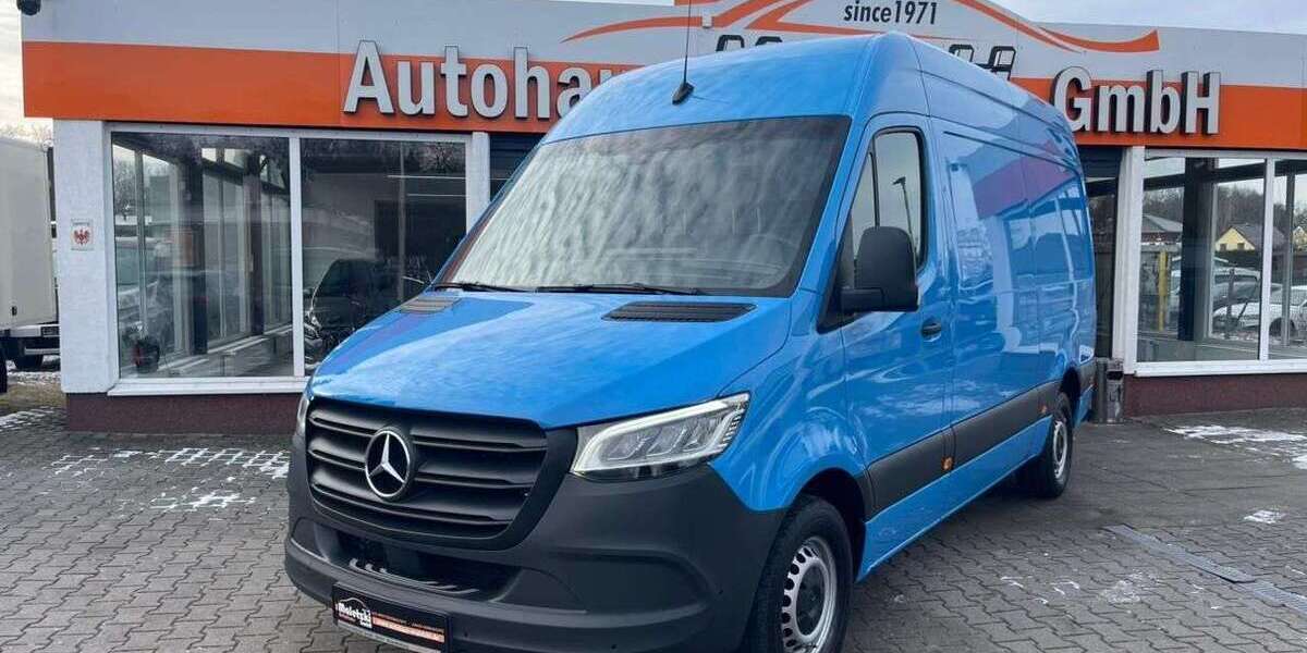 Mercedes-Benz Sprinter 199.800 km 27.950 &euro; Berlin 12357