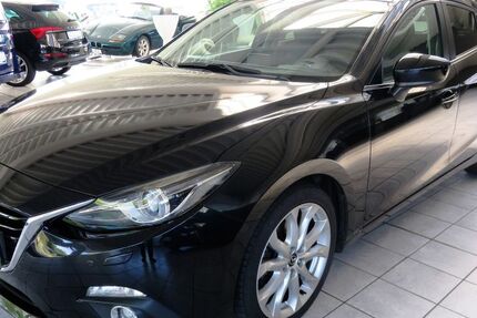 Mazda 3 94.977 km 11.670 &euro; Dessau-Roßlau 06847