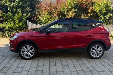 Seat Arona 42.801 km 14.299 € Dorfen 84405