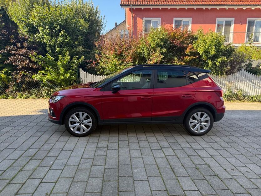Seat Arona 42.801 km 14.299 € Dorfen 84405