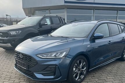 Ford Focus 10.000 km 27.990 € Wolgast 17438