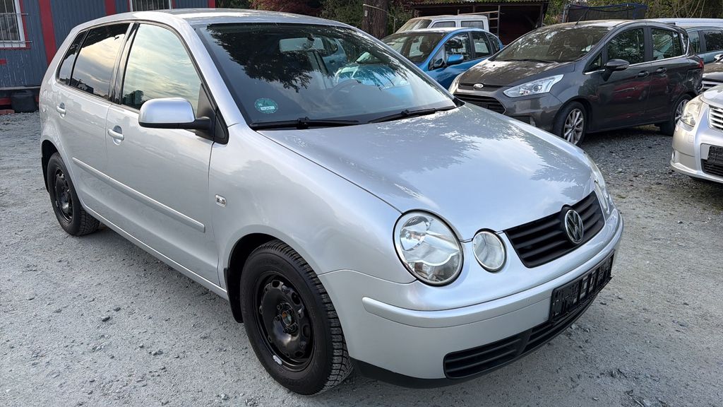 VW Polo 126.678 km 2.499 &euro; Chemnitz 09125
