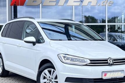 VW Touran 17.250 km 30.890 &euro; Dessau direkt an der A9 06842