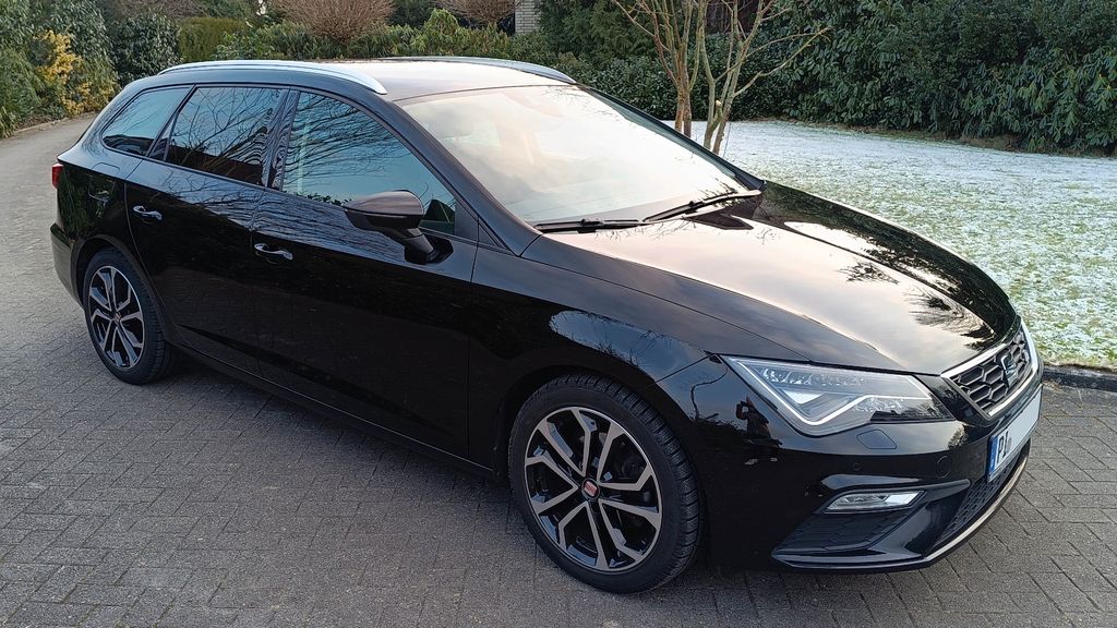 Seat Leon 105.000 km 15.000 &euro; Bokholt-Hanredder 25335