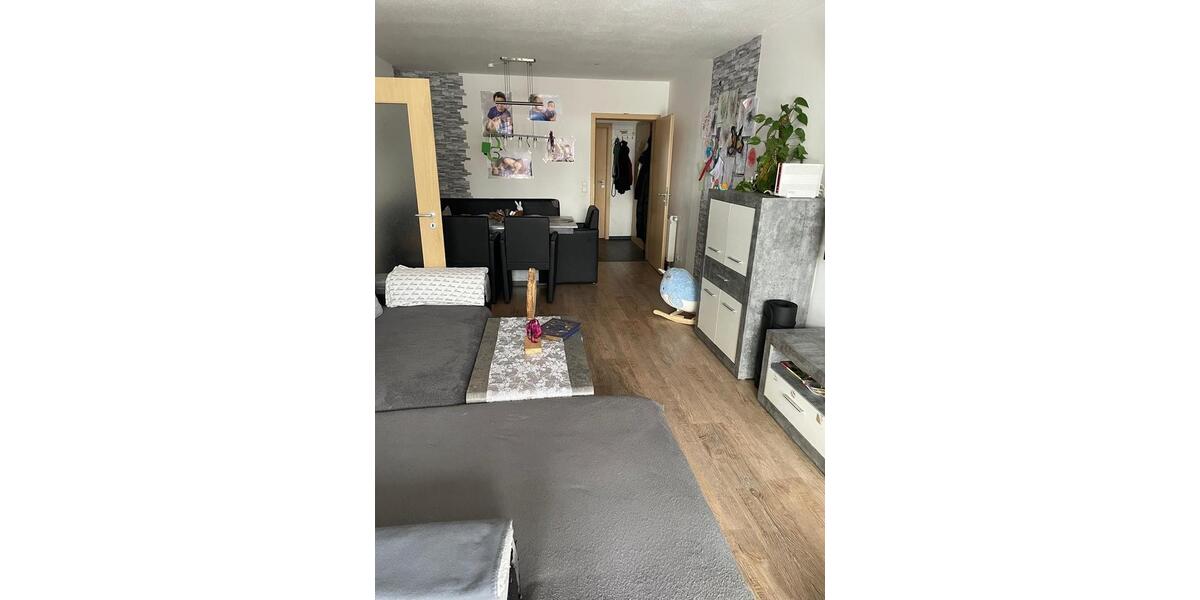 Erdgeschoßwohnung Vohenstrauß - 3 Zimmer, 75 m&sup2;, 198.000&euro; | Angebot:26030558