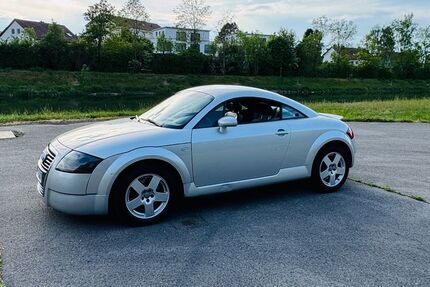 Audi TT 242.600 km 3.600 &euro; Augsburg 86161