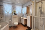 Helles Einfamilienhaus mit Potential nahe idyllischer Weinstraße und gefragter Metropolregion