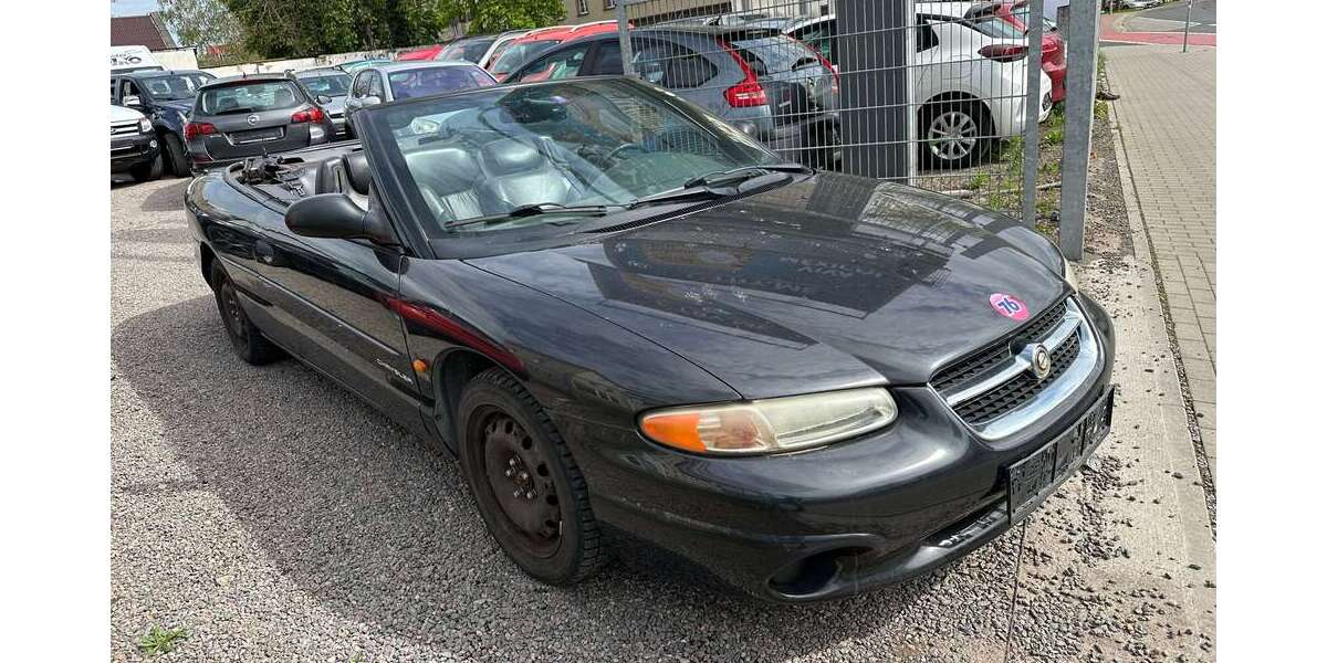 Chrysler Stratus 171.500 km 499 &euro; Dresden 01097