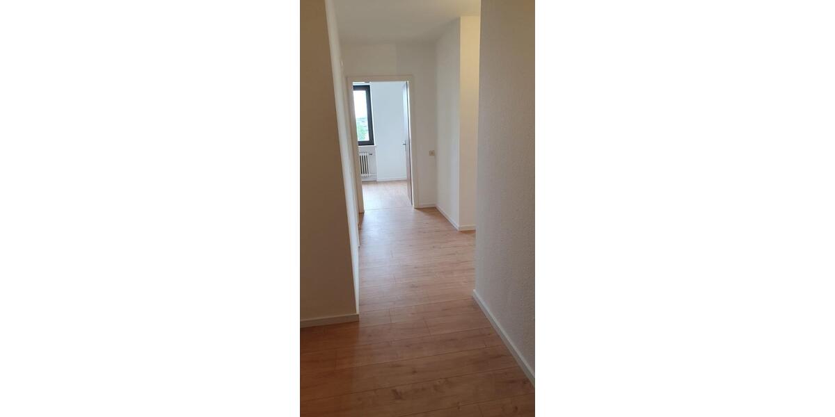 Etagenwohnung Burghausen - 3 Zimmer, 72 m&sup2;, 229.000&euro; | Angebot:26516038