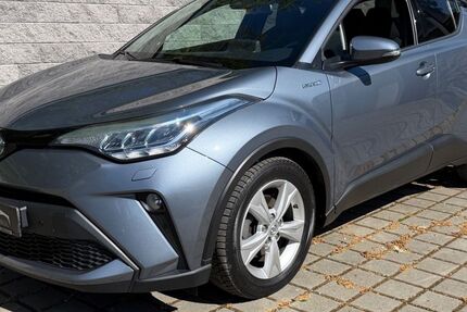 Toyota C-HR 61.000 km 17.990 &euro; Bad Reichenhall 83435