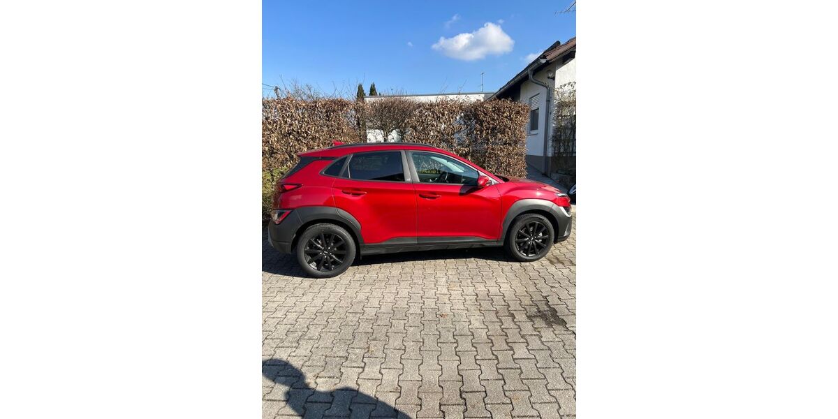 Hyundai KONA 18.100 km 16.900 &euro; Passau 94036