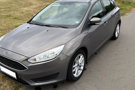 Ford Focus 111.800 km 6.999 € Bitburg 54634