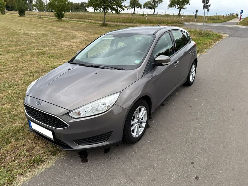 Ford Focus 111.800 km 6.999 € Bitburg 54634
