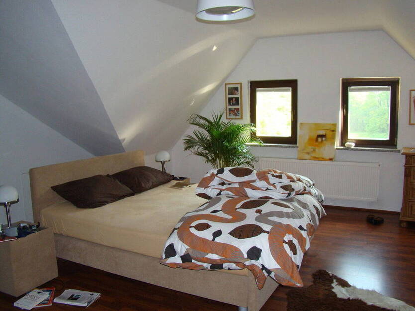 3 Raum WE in guter Lage, mit Garten, Tageslichtbad, Parkplatz, 5 Min zur S-Bahn, 25 Min nach LE