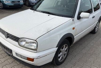 VW Golf 200.000 km 1.200 &euro; Villingen 78050