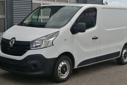 Renault Trafic 70.000 km 17.499 &euro; Landau 76829