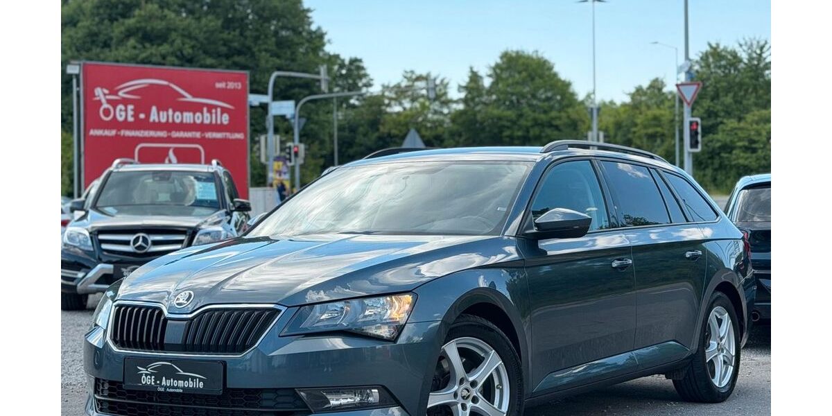 Skoda Superb 184.000 km 11.900 &euro; Villingen-Schwenningen 78052