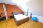 Endlich Zuhause angekommen - Attraktive 2 Zimmer Dachgeschoss Wohnung in guter und ruhiger Wohnlage von Amberg