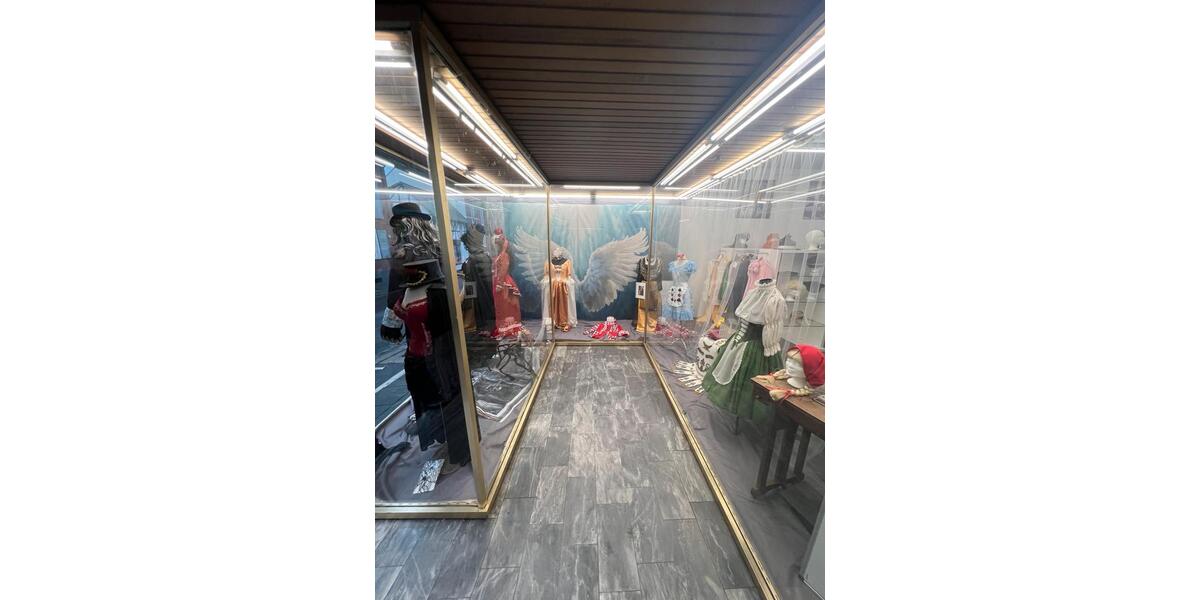 Ladenlokal mit Wohnmöglichkeit in Königswinter-Oberpleis zimmer