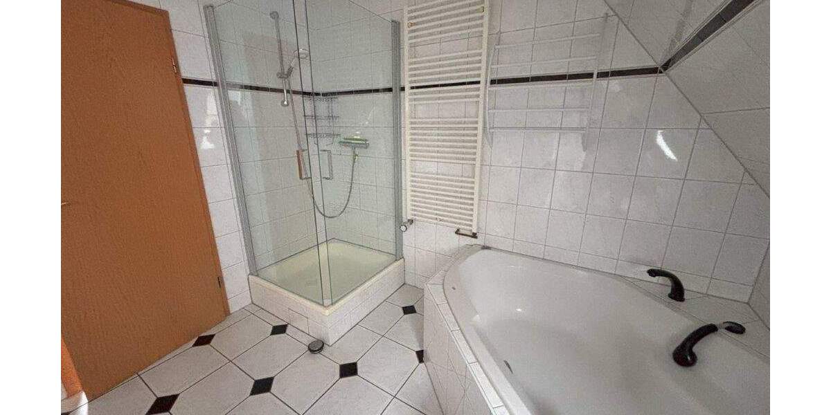 Mehrfamilienhaus, Wohnhaus Karstädt Mankmuß - 7 Zimmer, 218 m&sup2;, 355.000&euro; | Angebot:25730193