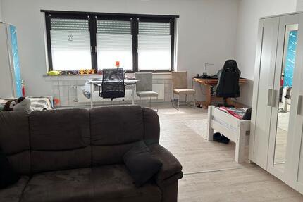 Wohnung Korschenbroich - 2 Zimmer, 90 m&sup2;, 900&euro; | Angebot:26265930