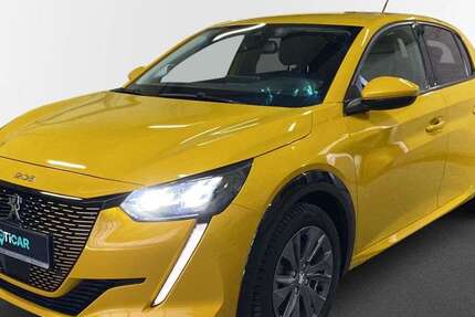 Peugeot 208 59.850 km 14.250 &euro; Henstedt-Ulzburg 24558