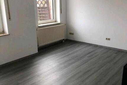 Schöne 2-Zimmer Wohnung mit Terrasse 2 zimmer