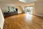 SCHICK und SUPER ZENRAL im ACHIMER BAUERNVIERTEL Hochwertige, schöne 3 Zimmer-Maisonette-Wohnung Baujahr 2022 mit großem Balkon und Garagenplatz