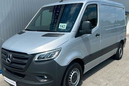 Mercedes-Benz Sprinter 199.326 km 23.199 &euro; Berlin 13055