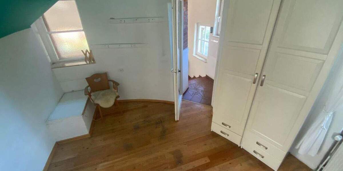 Etagenwohnung Uelzen - 1 Zimmer, 200 m&sup2;, 295.000&euro; | Angebot:25796114