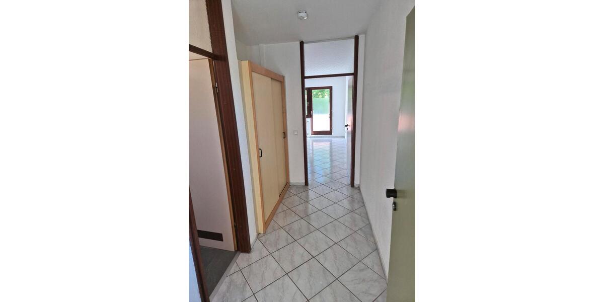 Etagenwohnung Trier - 1 Zimmer, 30 m&sup2;, 390&euro; | Angebot:26408074