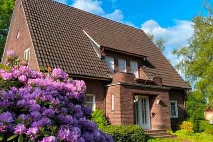 Stadtvilla in Gütersloh-Stadt mit 8 Zimmern, Garage und Garten! zimmer