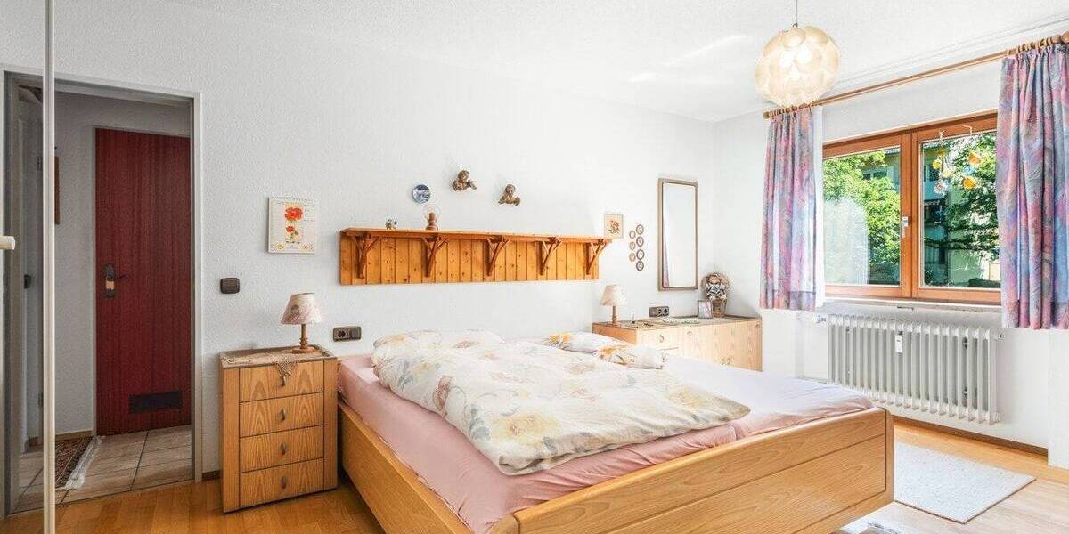 Etagenwohnung Radolfzell - 2 Zimmer, 73 m&sup2;, 275.000&euro; | Angebot:26867281