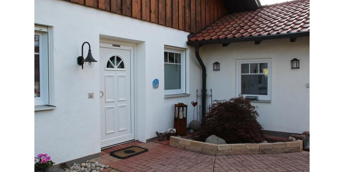 Einfamilienhaus Eggenfelden - 6 Zimmer, 198 m&sup2;, 780.000&euro; | Angebot:26578360