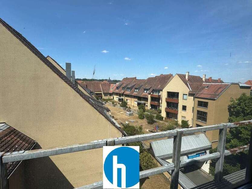 Wohnung zum Mieten in Erlangen 400 € 17 m²