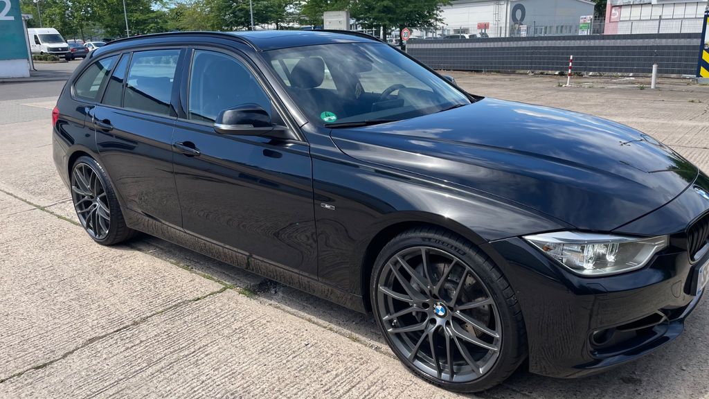 BMW 330 134.000 km 20.000 &euro; Hecklingen 39444