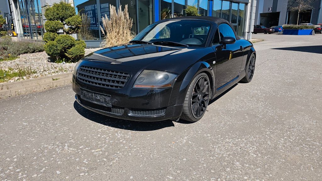 Audi TT 269.642 km 2.499 &euro; Kirchhundem 57399